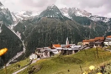 Ӣ�����������⾳�������µ�����,Ӣ���������θ������⾳����Ϸ����