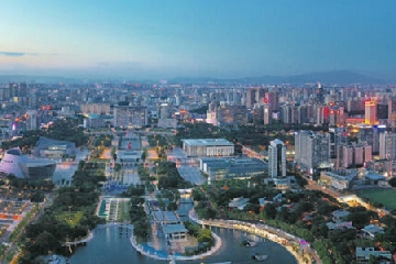 ʹ���ٻ����θ���ʫ�����Ϸ��,ʹ���ٻ��������������ɾ���������