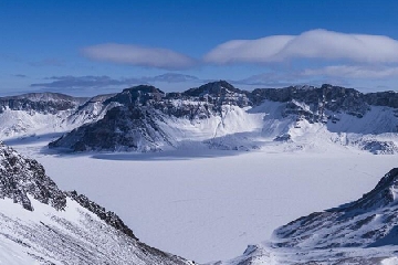 ������ҫϡ�ٺ�������Ϸ��,������ҫ����ϡ�ٵ���Ϸ����Ů