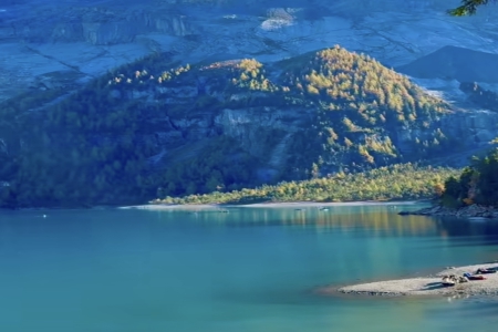 Ů����ȡ��100������