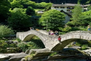 ����100��Ů�������ִ�ȫ,����Ů������100�ֵ�����